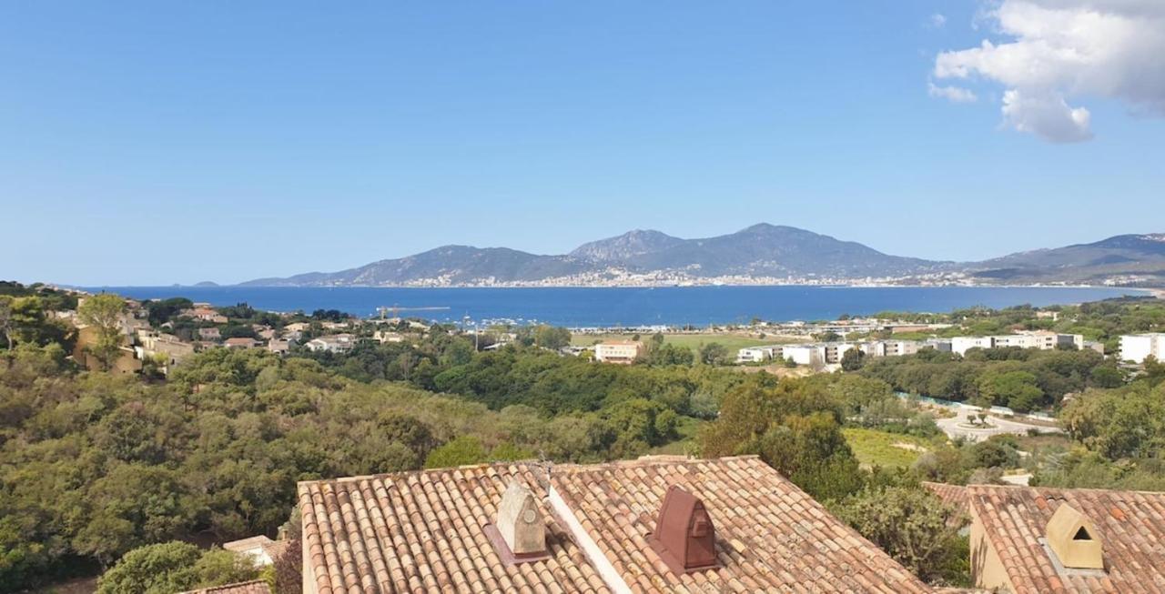 Studio Vue Mer A Porticcio Piscine Et Parking Porticcio (Corsica) Exterior foto